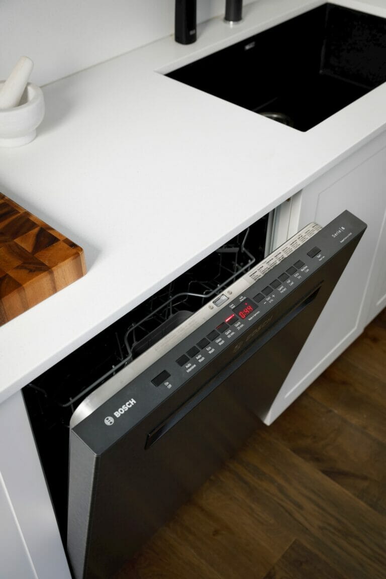 Intense_White_6011_The_Block_2020_Kinsman_Kitchens_House_2_Pantry_4.jpg
